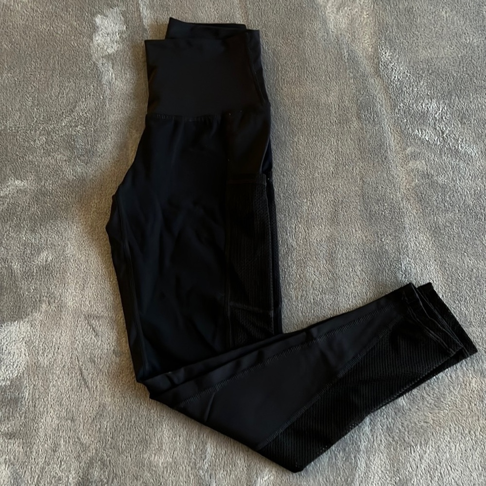 Aerie Move Leggings